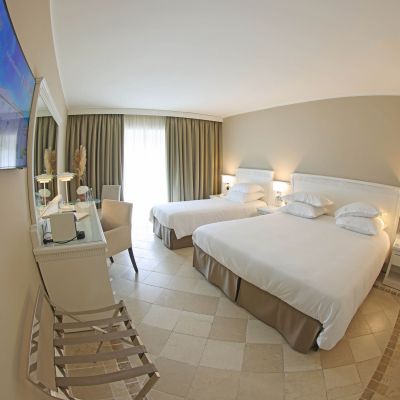 chambre de luxe vue mer - hotel luxe calvi abbaye