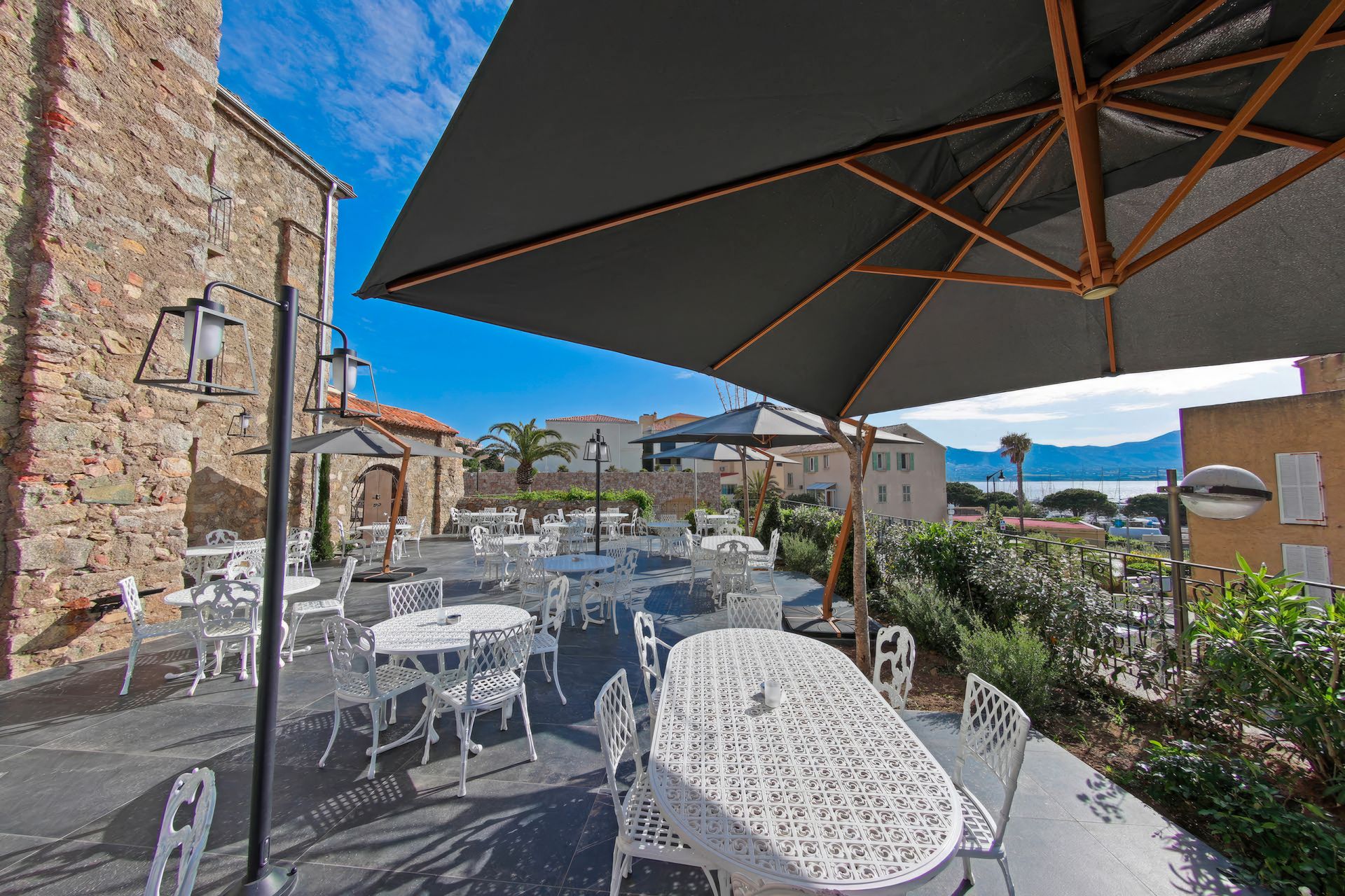 salle 16eme siecle hotel abbaye calvi