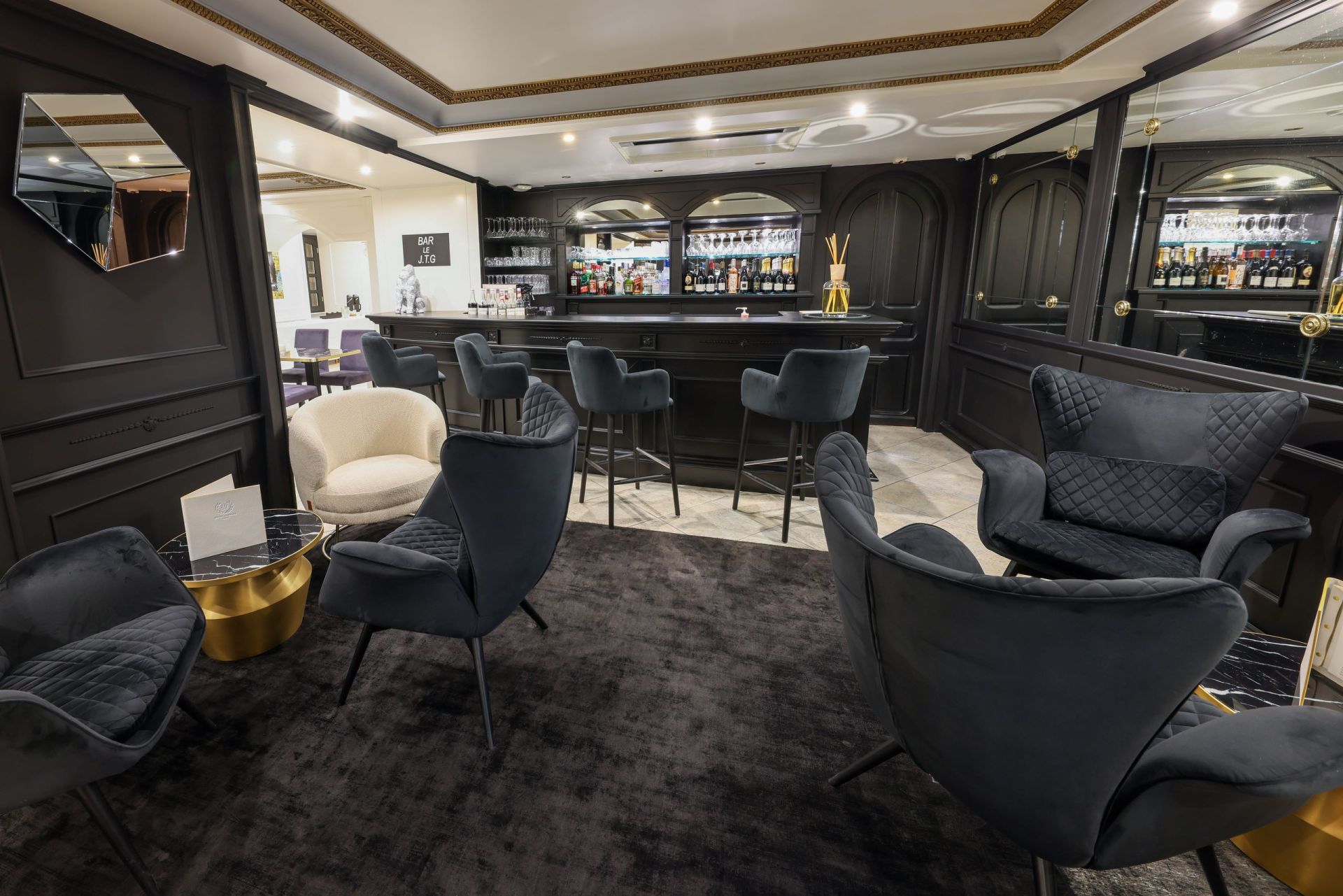 bar hotel abbaye calvi