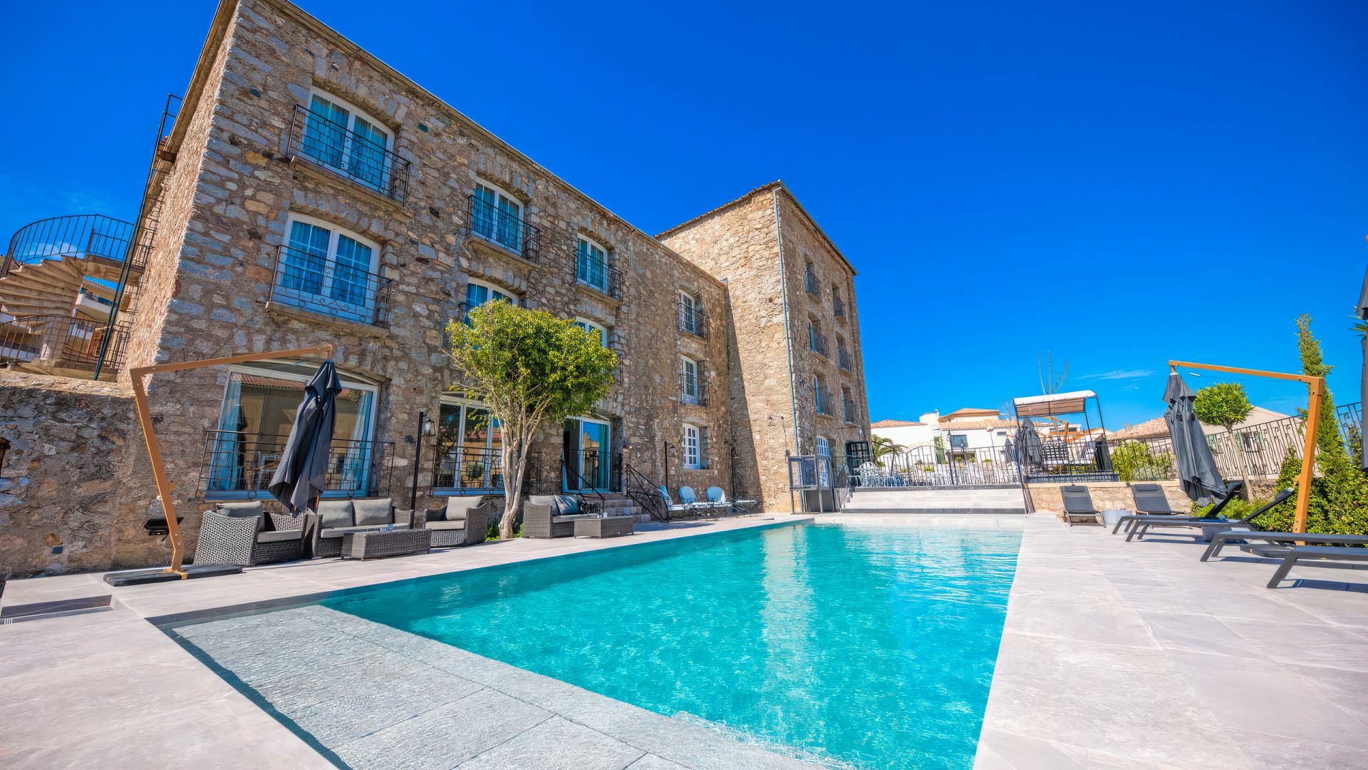 piscine hotel luxe calvi - abbaye calvi